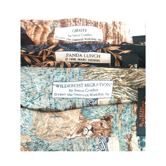 X 3 VTG GREENWICH WORKSHOP ENDANGERED SPECIES TIES GIRAFFE PANDA WILDEBEEST - Picture 3 of 7
